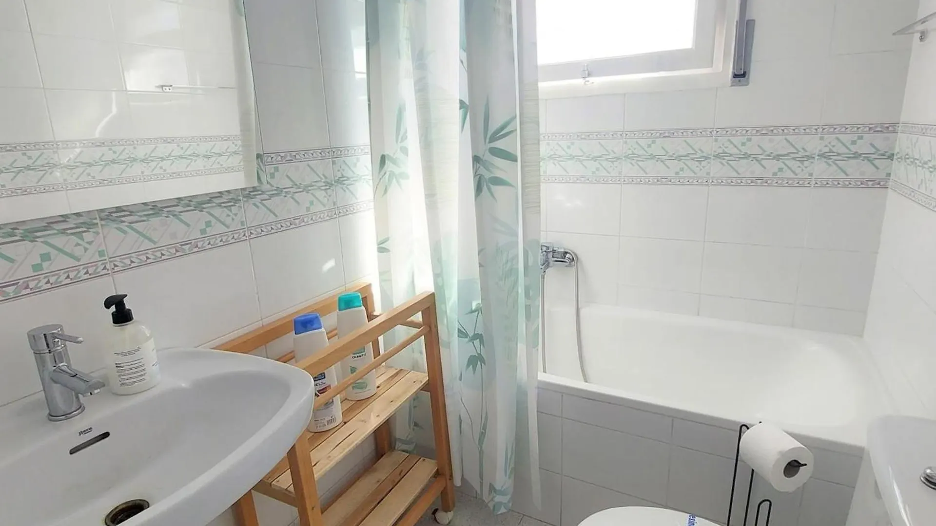 Apartamento Familiar 2 Hab. En Primera Linea De Mar En Llanca, Se Admiten Mascotas - Es-170-89 إسبانيا